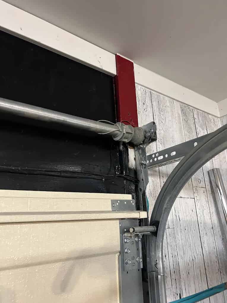 Garage Door Cable Repair image